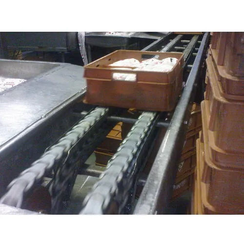 Polyacetal Crate Conveyor