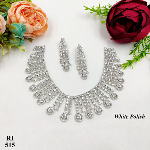 Ladies Polish Necklace Set