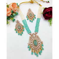 Ladies Blue Victorian Necklace Set