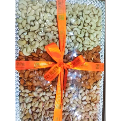 Organic Cashew - Raw Style, First-Class Grade, Seasoned and Salted Flavor | Fresh, Commonly Cultivated, Free from Chemicals and Pesticides