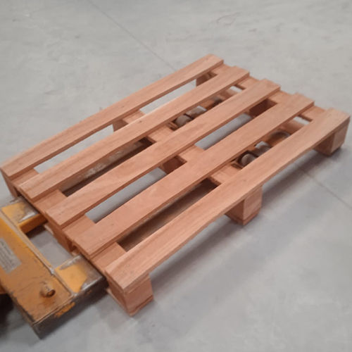Wooden Crates And Pallet