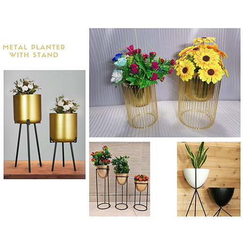 Metal Planter With Stand