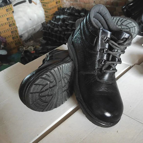 Black Pvc Sol Upper Leather Safety Shoes