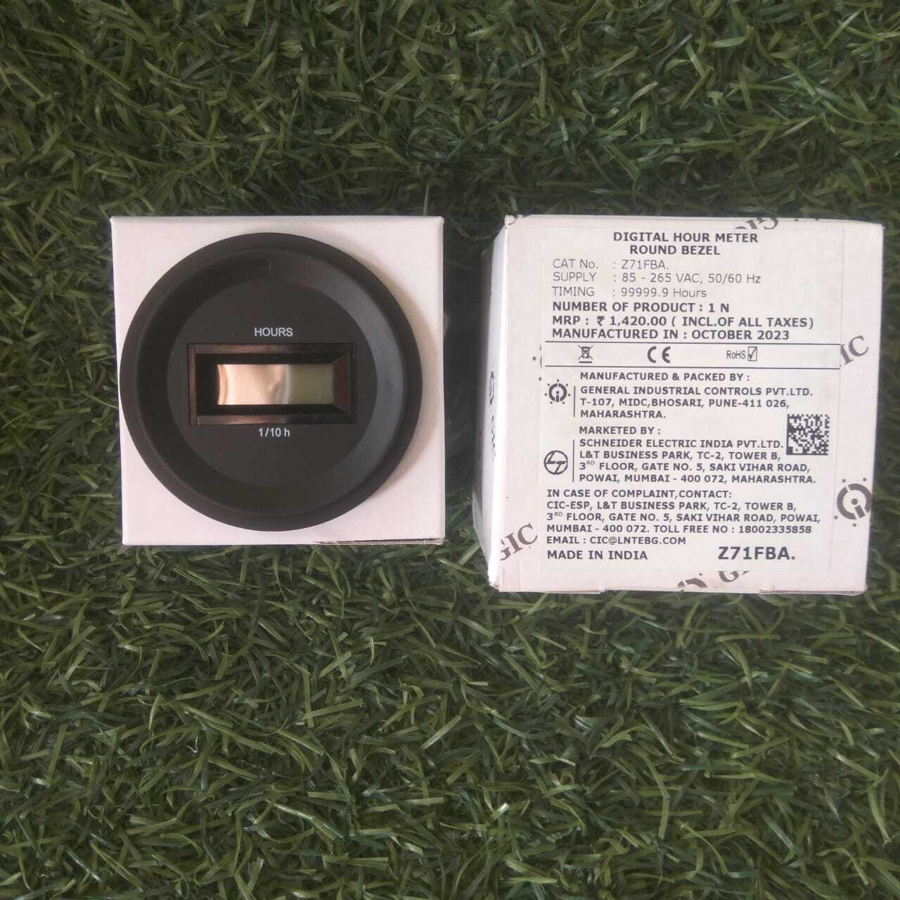 Digital hour meter round bezel