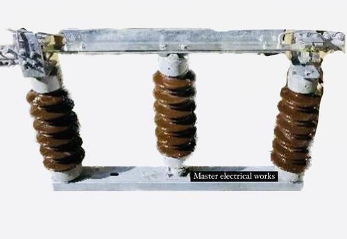 Double Break Isolator(DBRT)