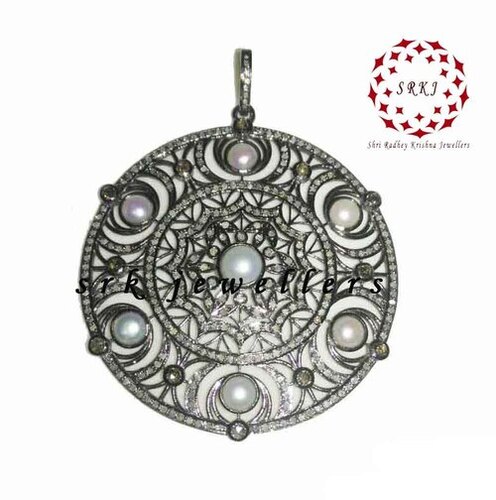 925 Starling Silver Flower Style Handmade Pave Diamond Round Pendant - Gender: Men