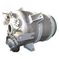 Food Processing Vessel Tank - Industrial Grade Mild Steel, Sleek Silver Color, New Condition for Heavy-Duty Use