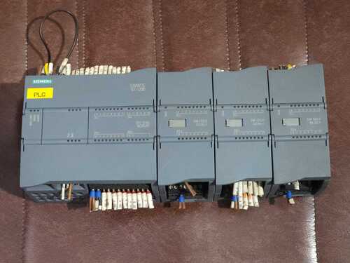 Siemens simatic s7-1200 PLC