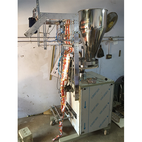 Pneumatic Pouch Packing Machine