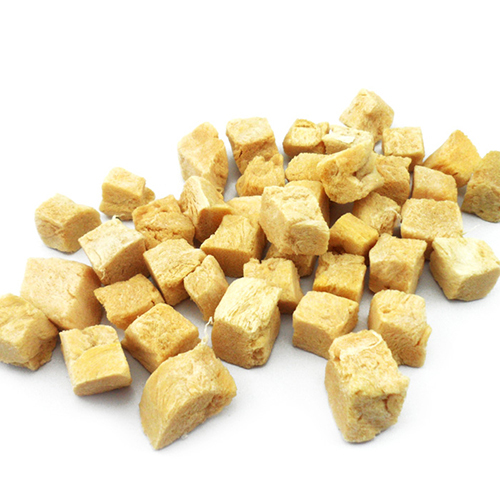 Freeze Dried Chicken Dice OEM Freeze Dried Chicken Cat Snacks Dog Treats Supplier