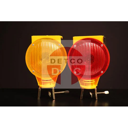 Solar Barrication Light - Color: Red & Yellow