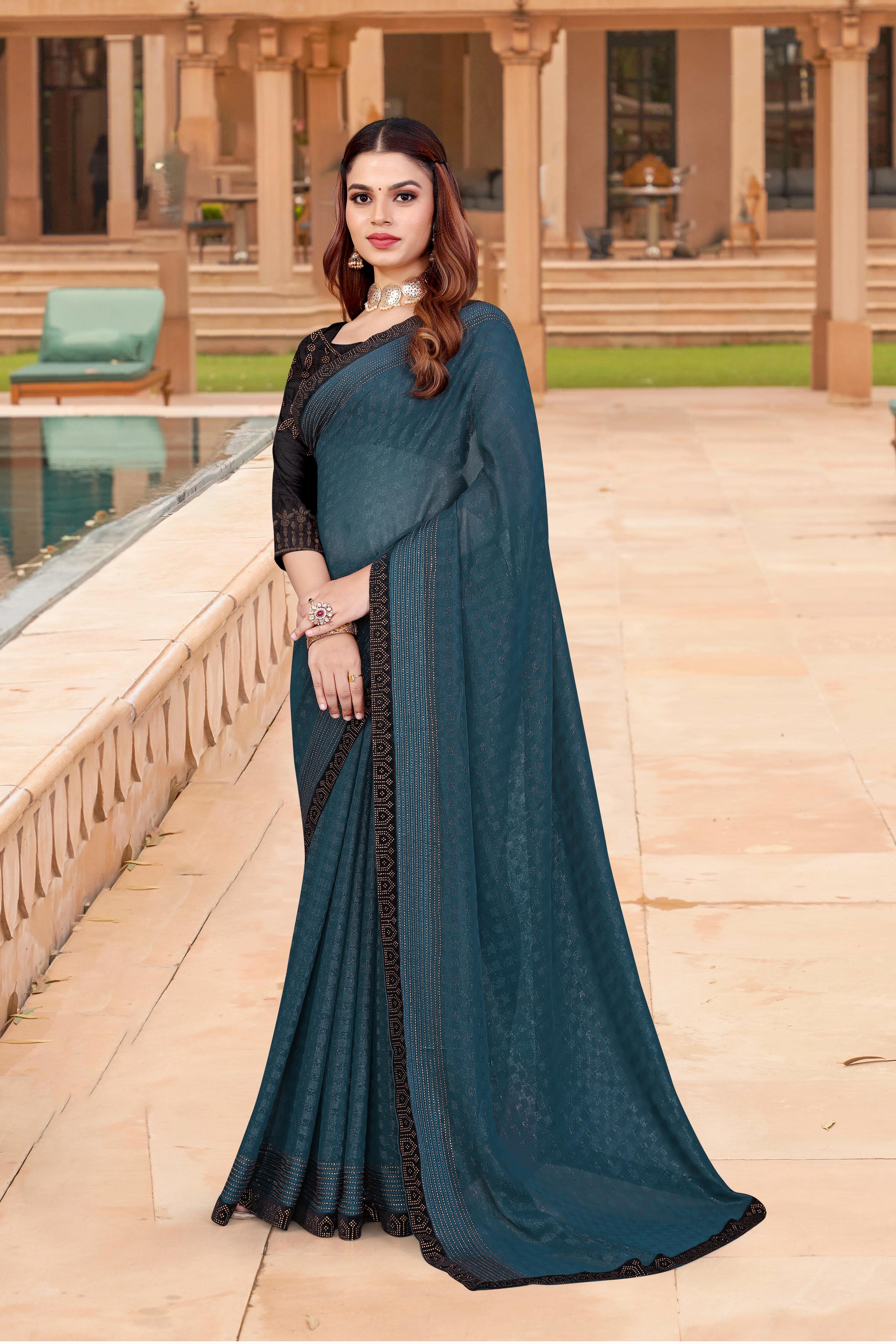 Women Shimmer Saree