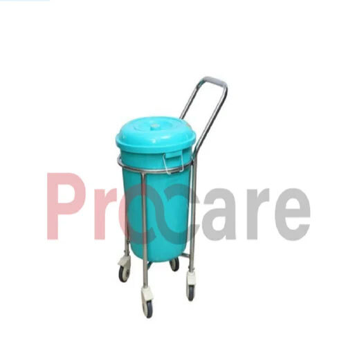 LINEN TROLLEY WITH BUCKET