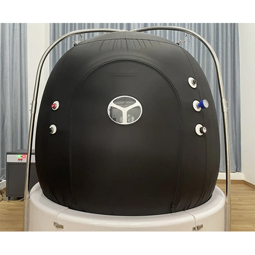 4 People Use Hyperbaric Oxygen Chamber Seat