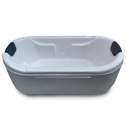 Intimate 6 ft x 3 ft Freestanding Bathtub