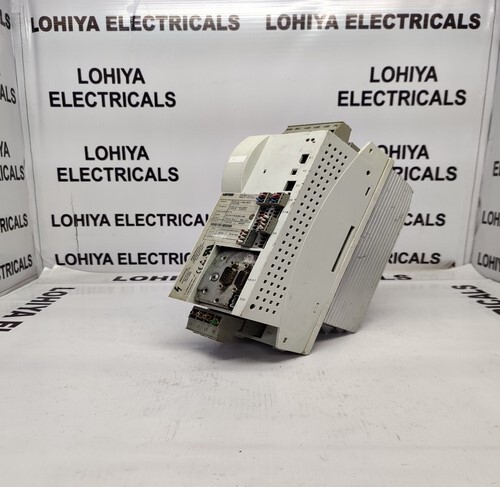 LENZE ECSDA008C4B SERVO AXIS MODULE