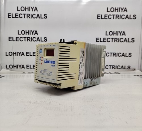 LENZE ESMD402L4TXA  FREQUENCY INVERTER
