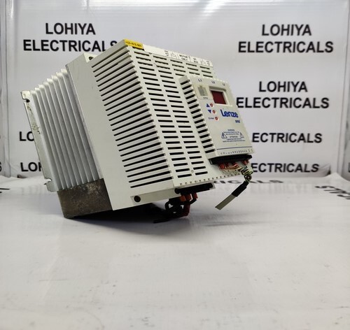 LENZE ESMD752L4TXA FREQUENCY INVERTER