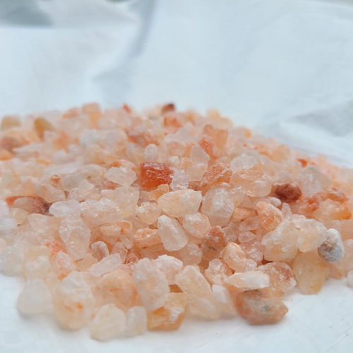 White / Pink 5 To 8 Mm Rock Salt Crystal