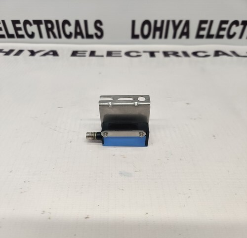 SICK WL140-2P330 SENSOR