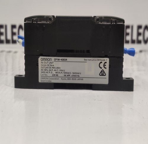 OMRON CP1W-40EDR  IN/OUT UNIT