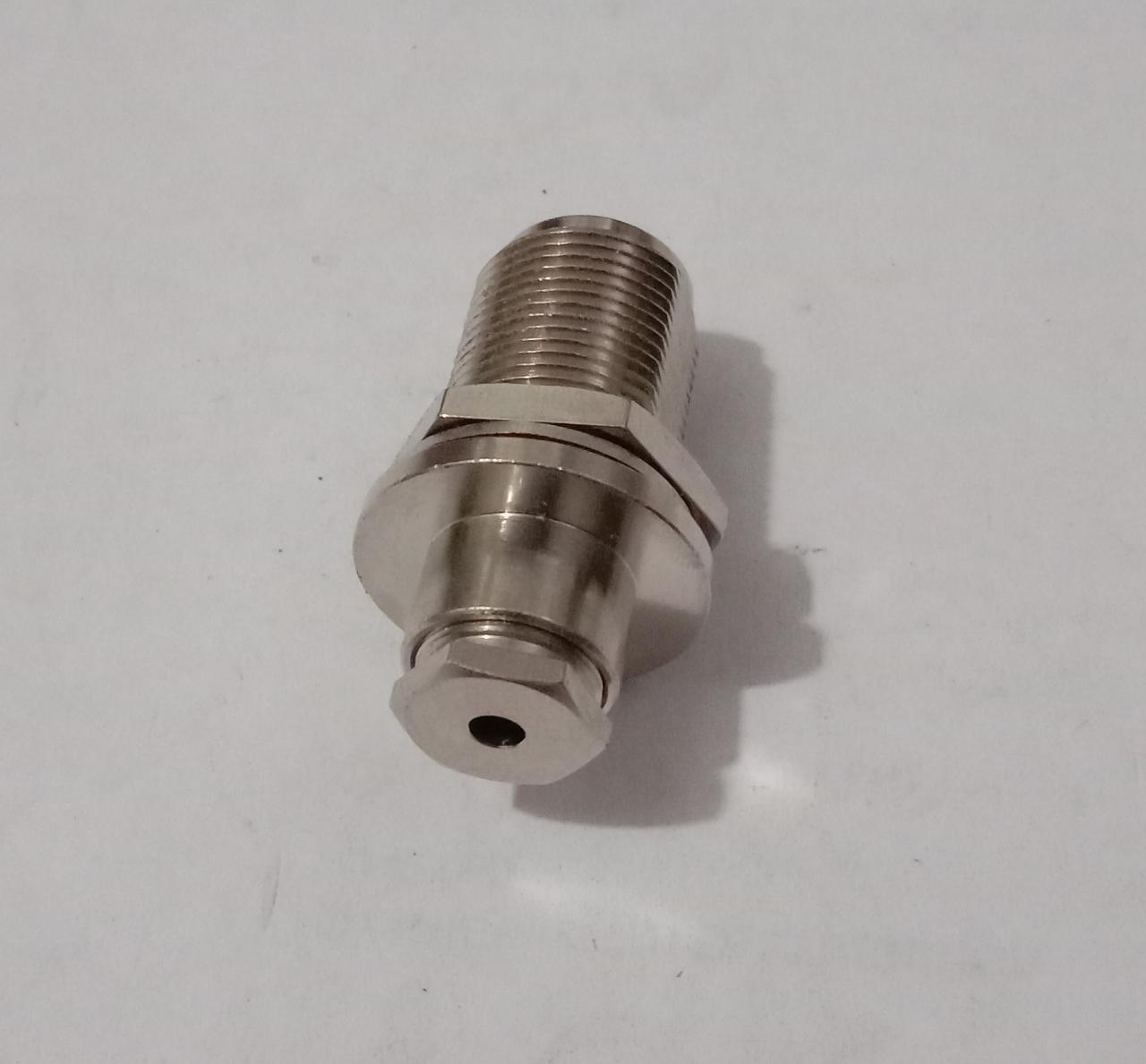 N Female Bulkhead Connector for RG 141 Suco Cable