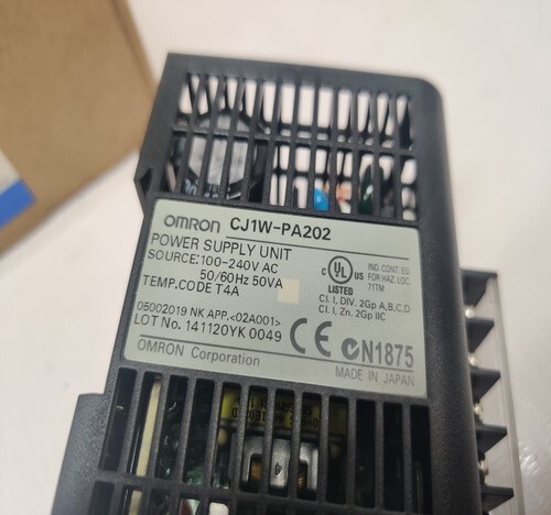 OMRON CJ1W-PA202 POWER SUPPLY UNIT ( NEW OPEN BOX )