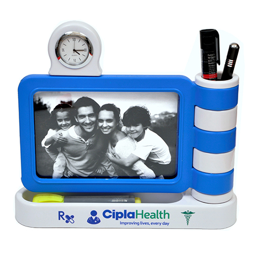 Desktop With Moving Photoframe, Watch And Pen Holder