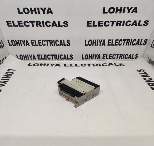 OMRON CPM1A-DA041 ANALOG OUTPUT MODULE