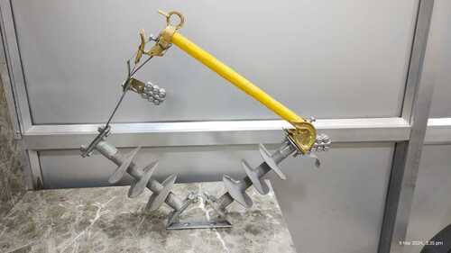 Drop Out fuse Bracket Type Polymer