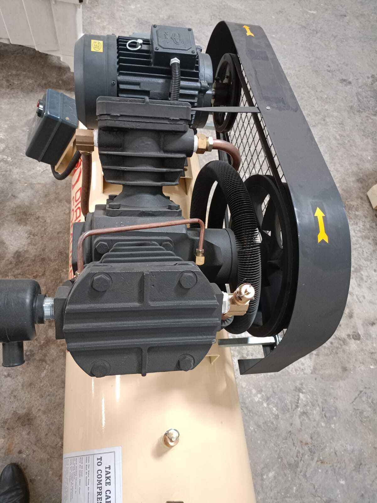 Two Stage Lubricated Air Compressor