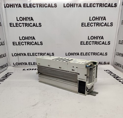 LENZE E82EV222-4C200  FREQUENCY INVERTER