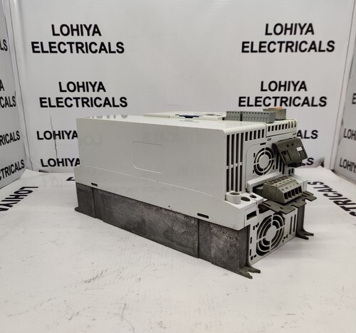 LENZE E84AVSCE4024SX0 INVERTER DRIVE