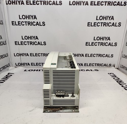 LENZE EVS9323-CSV003 SERVO DRIVE