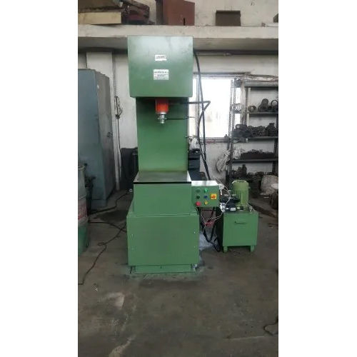 Green Paint Coated Hydraulic C Type Press Machine