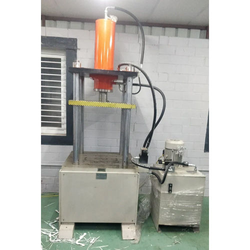 Green Paint Coated Water Bulging Hydraulic Press