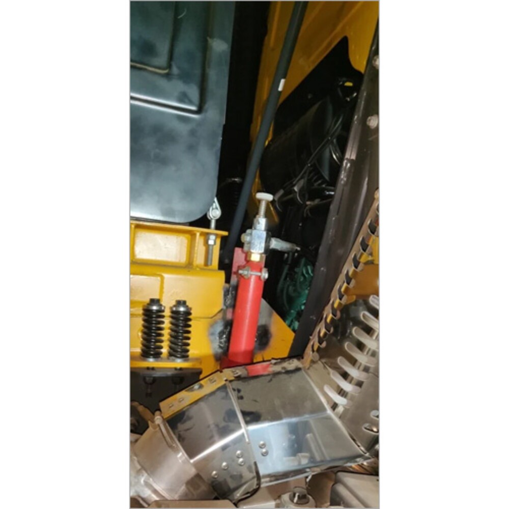 Manual Vehicle Fire Suppression System - Material: Metal Alloy
