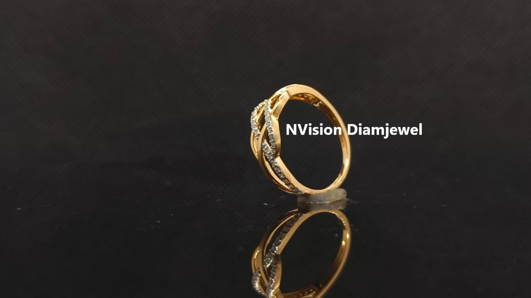 Yellow Gold Natural Diamond Wave Ring