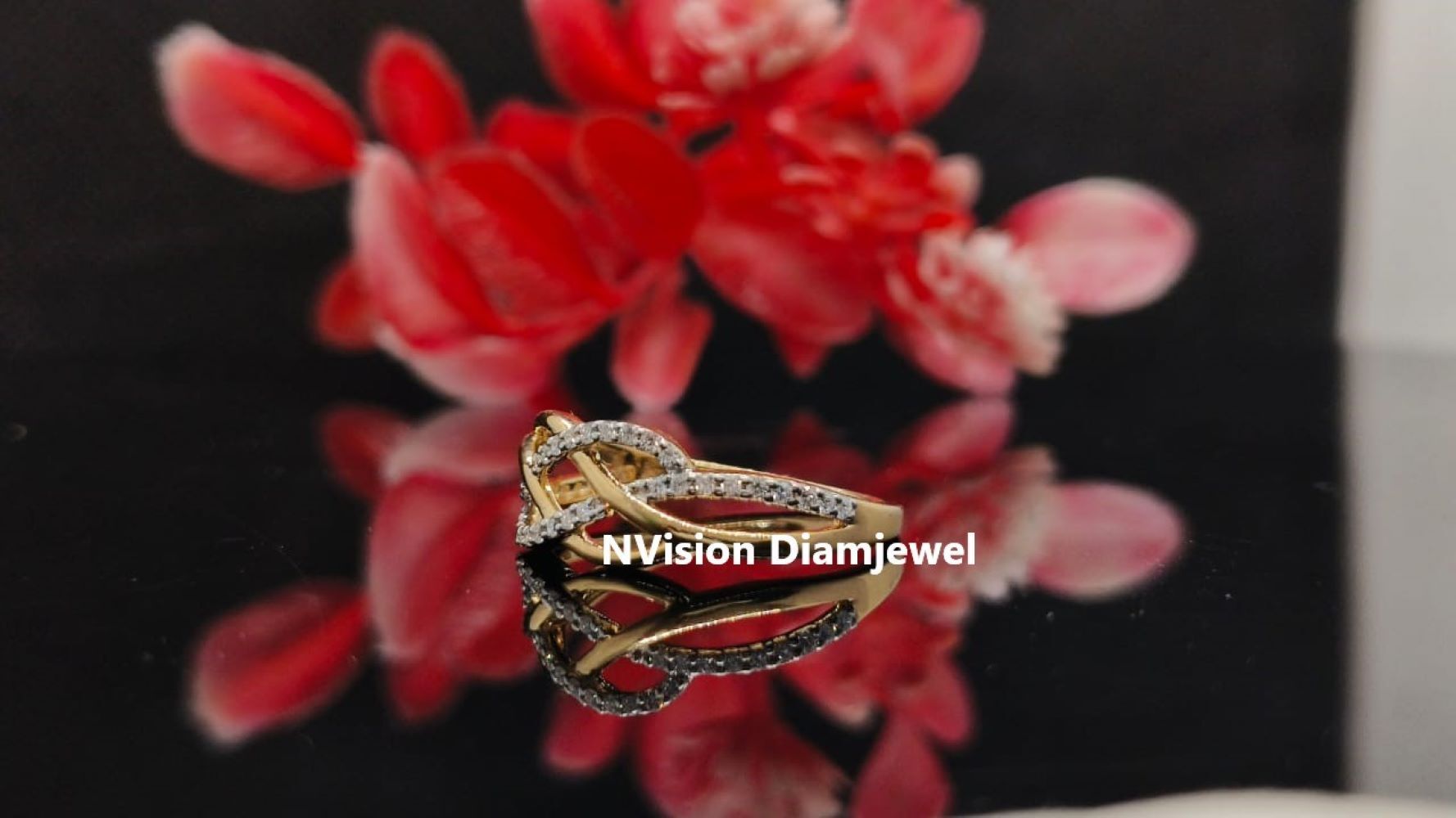 Yellow Gold Natural Diamond Wave Ring