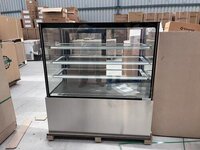 Pastry Counter - Automatic Grade: Semi Automatic