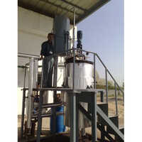Clove Leaf Oil Distillation Plant - Material: Stainless Steel