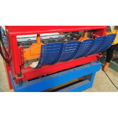 Roofing sheet crimping machine