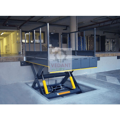 Dock Lifts at 265000.00 INR in Pune, Maharashtra | Vedant Lift