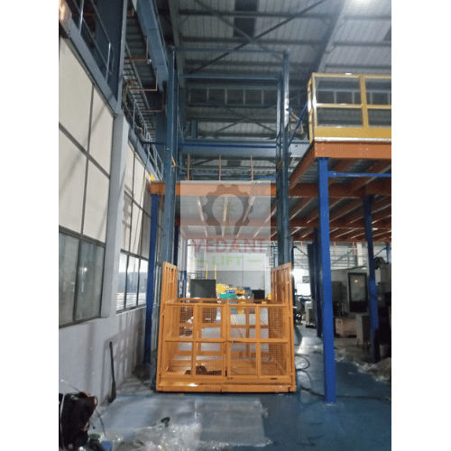 Mezzanine Floor Goods Lifts - Load Capacity: 3 Tonne