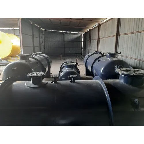 Industrial Diesel Storage Tank - Color: Black