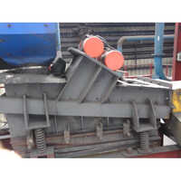 SS Vibrating Screens