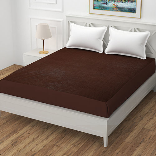 Queen-Size Fitted Brown Mattress Protector