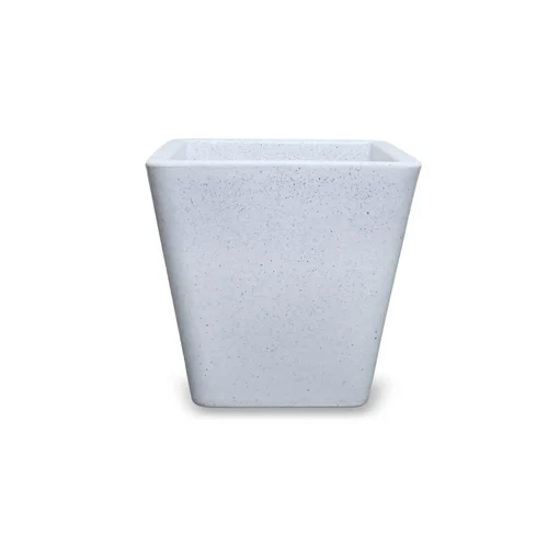 Castel Roto Plastic Planter14 x 14 x 14 Inch