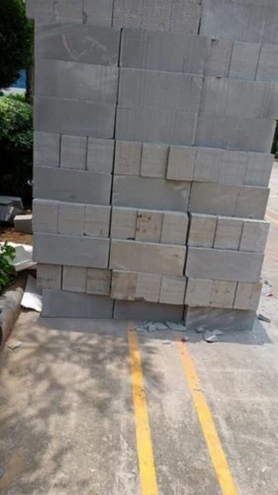 Siporex Aac Rectangular Concrete Block - Carbonation Coefficient: Requirement Based