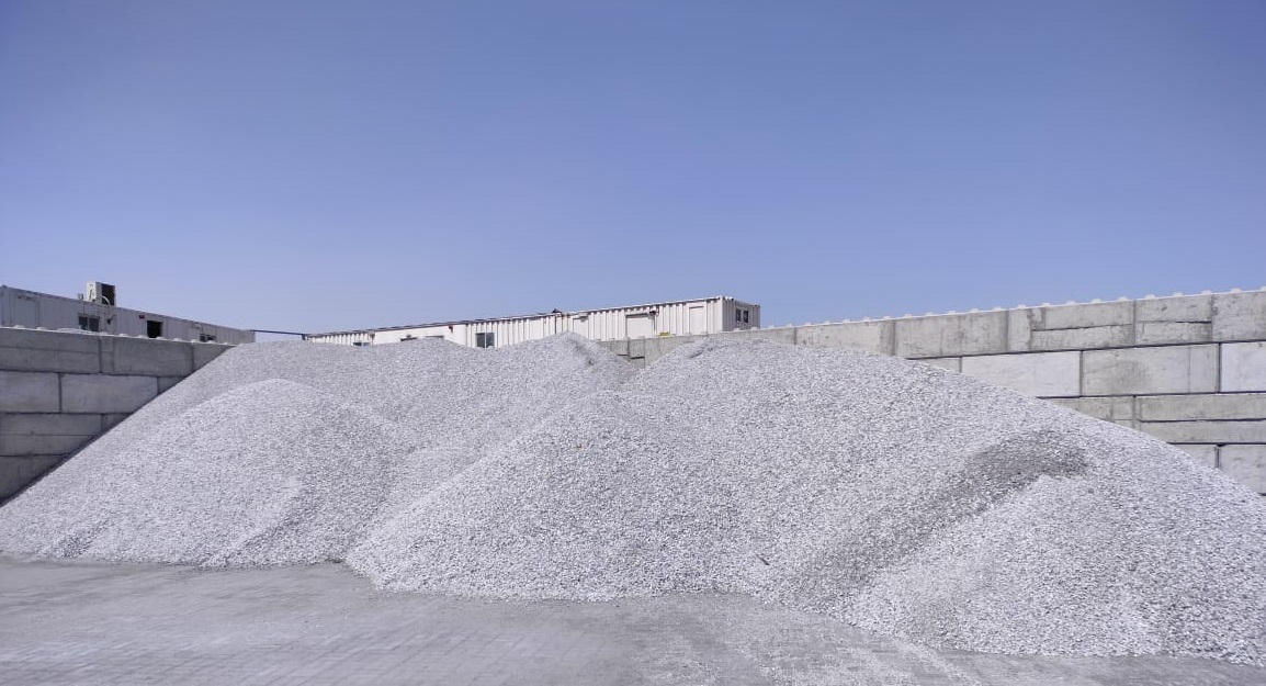 Synthetic Cryolite 60 % Purity (20-40 mm)